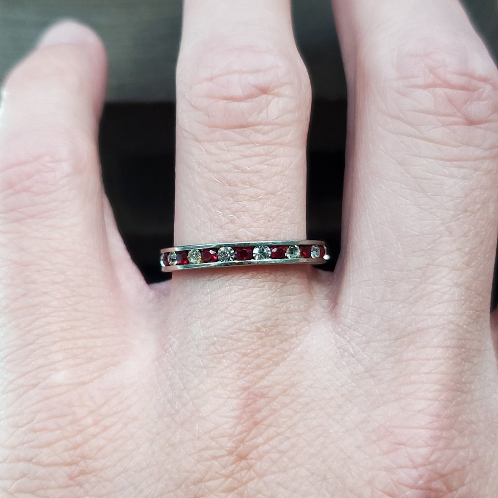 Size 8 Sterling Silver Channel Red And Clear Crystal Ring